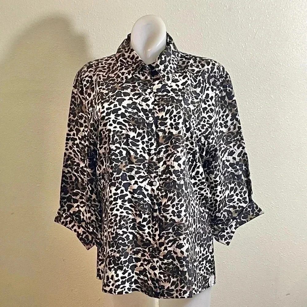 Ninety Brand Size L 100% Silk Animal Print Blouse Top Button Front 3/4 Sleeves